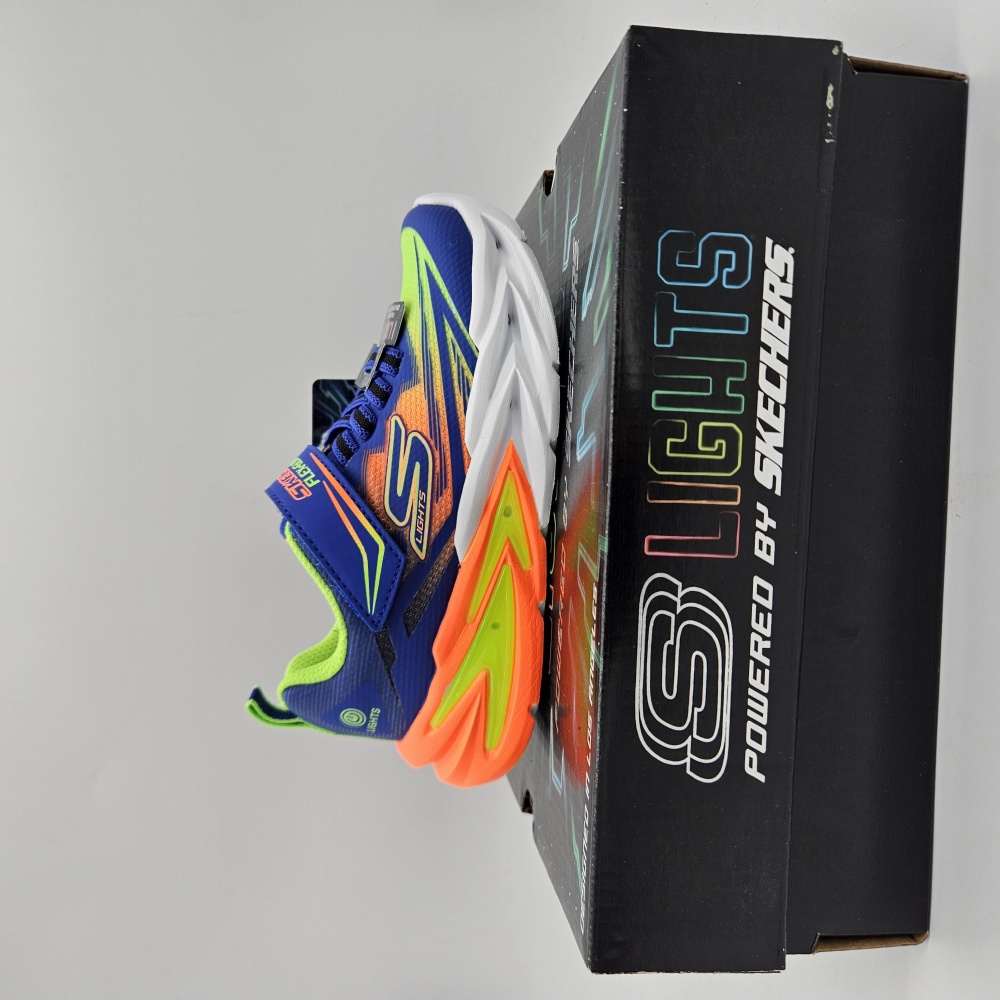 skechers
