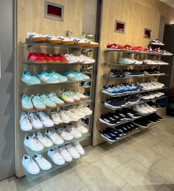 ADIDAS NEU EINGETROFFEN! 