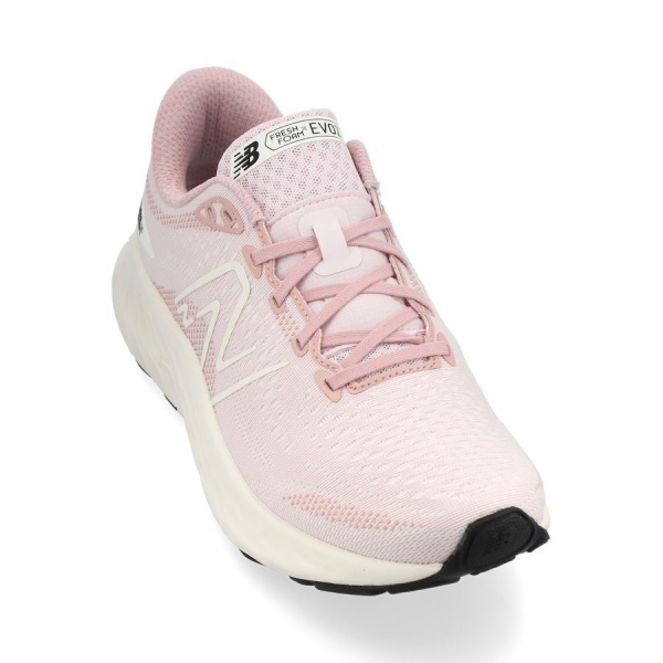 New Balance EVOZ ST