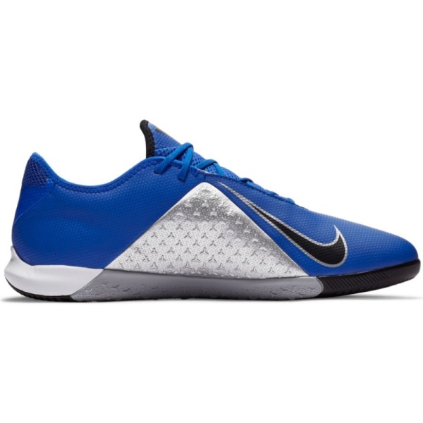Nike Fussballschuh für die Halle