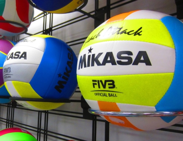 MIKASA Molten V3Tec: Volleyball