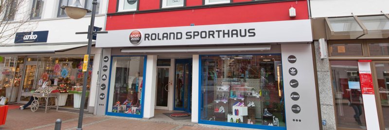 Roland Sporthaus außen1