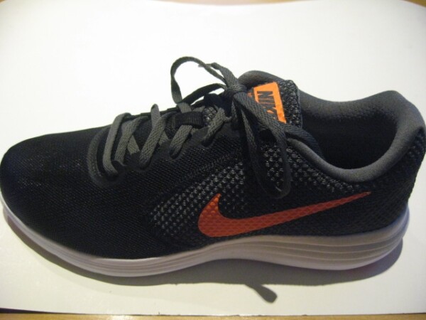 Nike 819300-003